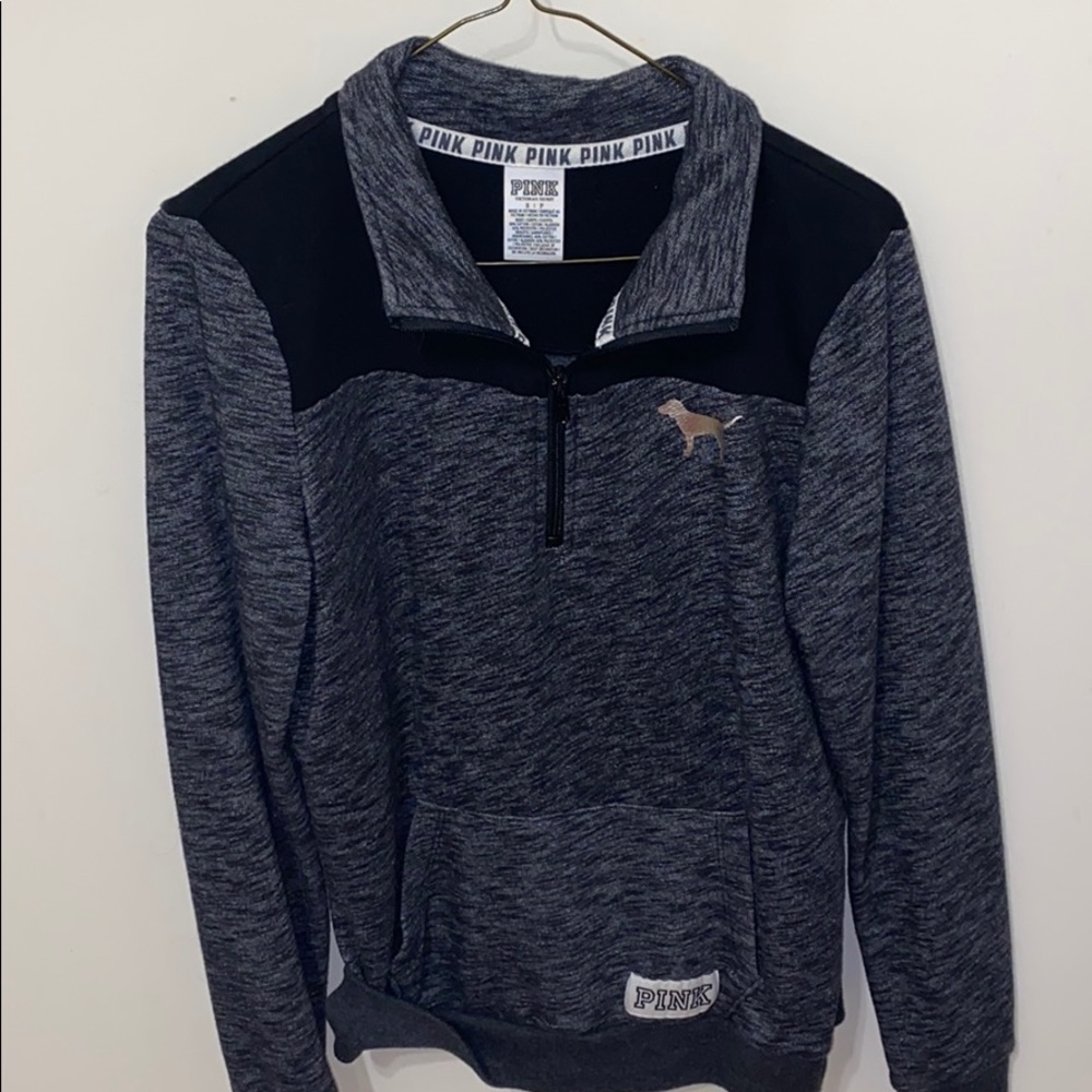 Victoria’s Secret Pink quarter-zip, size small.